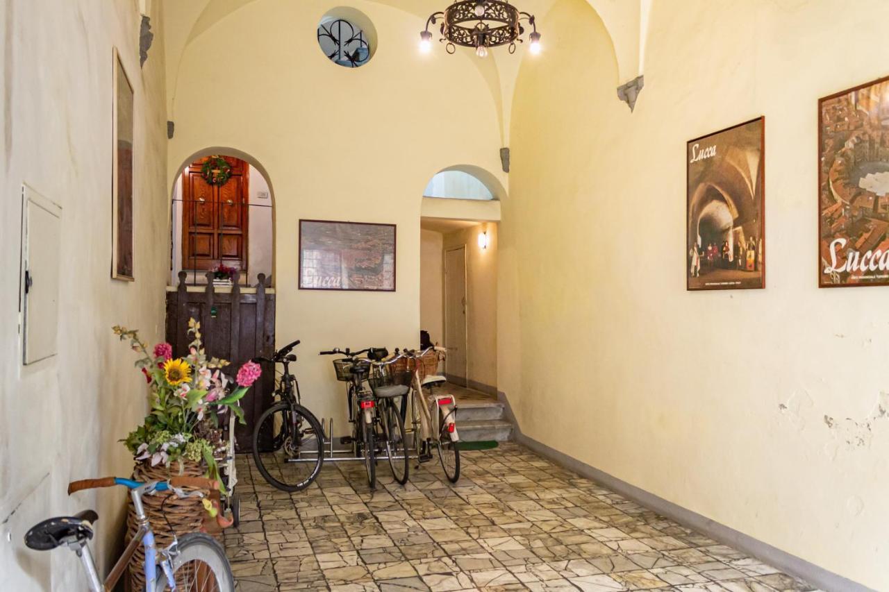 Appartamento San Paolino - Affitti Brevi Italia ลุคคา ภายนอก รูปภาพ